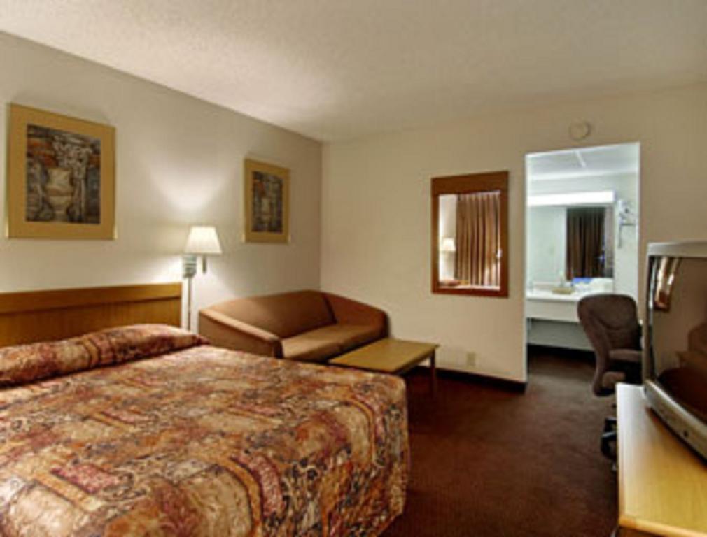 Howard Johnson Inn & Suites Колумбус Номер фото